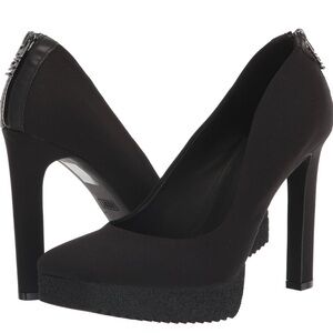 DKNY Women's Slip-on Nylon Classic Pump size 5